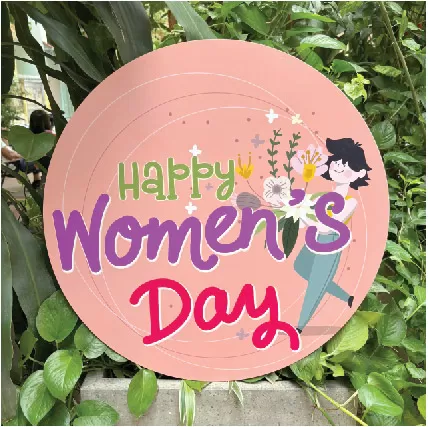 Biển treo trang trí quốc tế phụ nữ chất liệu focmex