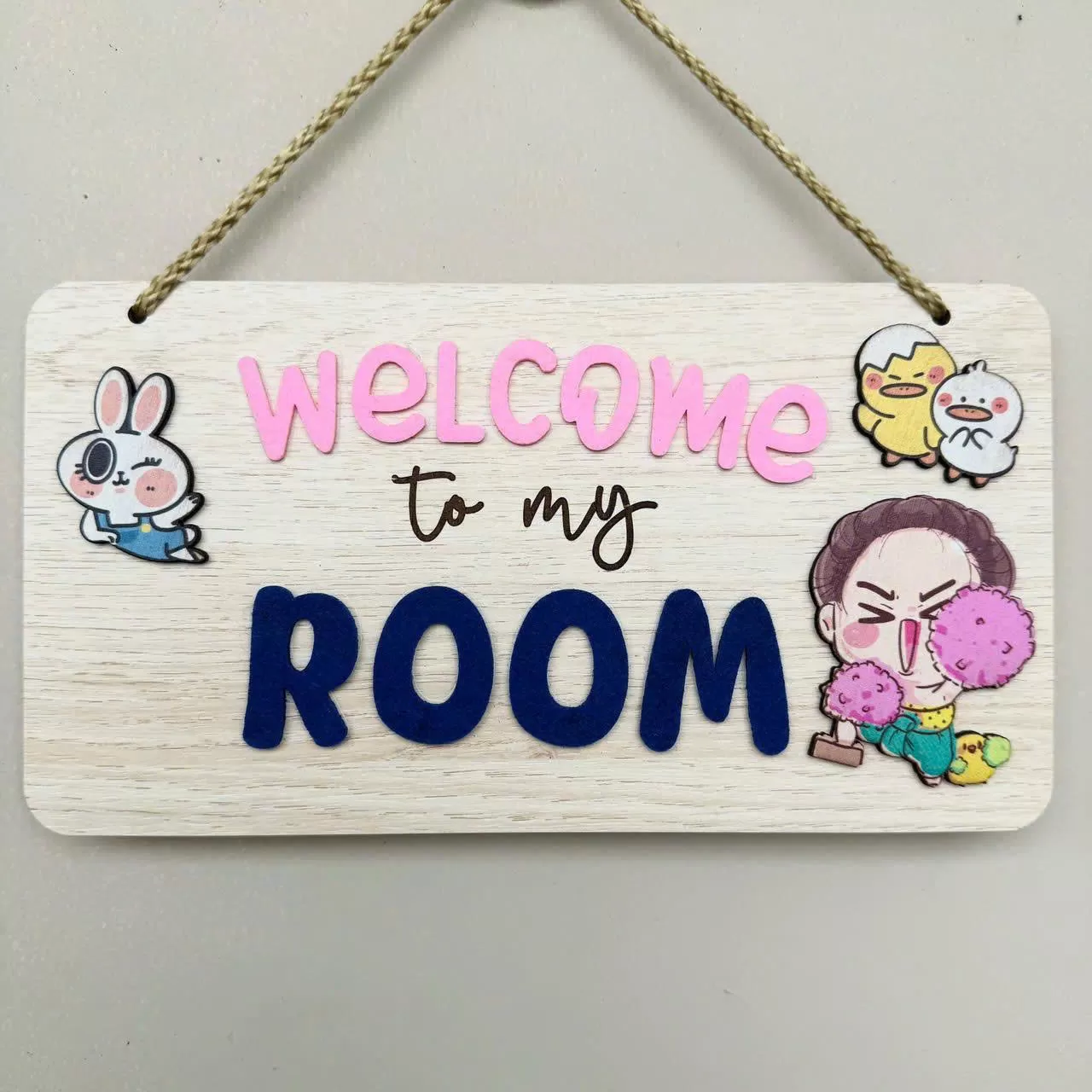 Bảng treo cửa phòng