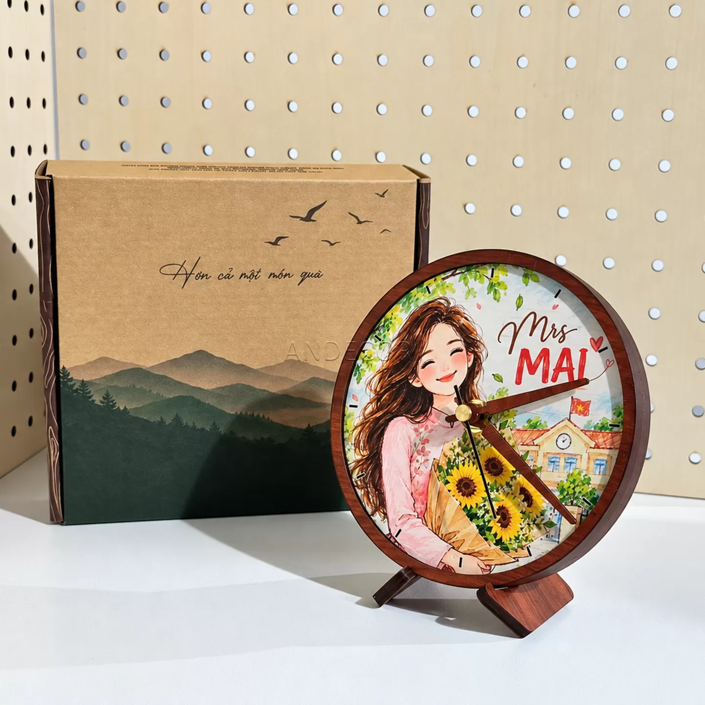 Đồng Hồ Gỗ Để Bàn Size S (14.5cm) - Cá Nhân Hóa In Ảnh Theo Yêu Cầu – Quà Tặng Sinh Nhật, Tri Ân, Doanh Nghiệp | ANDECOR
