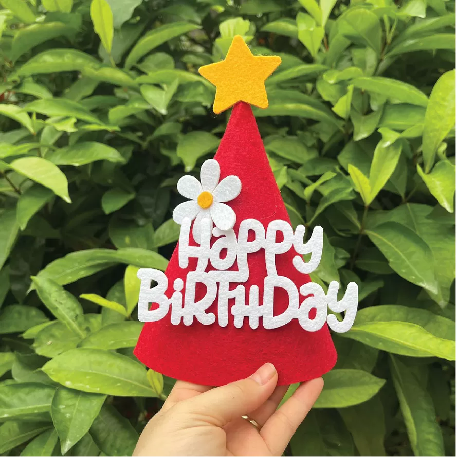 Mũ to hoa cúc đỏ