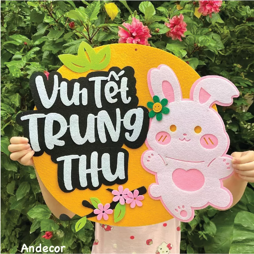 Biển treo vải dạ trung thu mẫu tròn thỏ