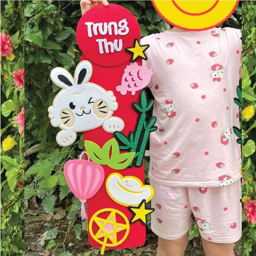 Biển treo vải dạ trung thu mẫu dọc trung thu